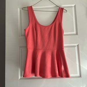 Green envelope women’s top